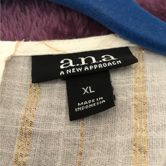 NWT White Colored Multi Tank ,XL - Picture 5 of 7